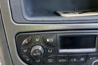 Bras essuie glace avant droit MERCEDES CLASSE C 203