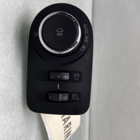 Commande de phare OPEL CORSA F Photo n°1
