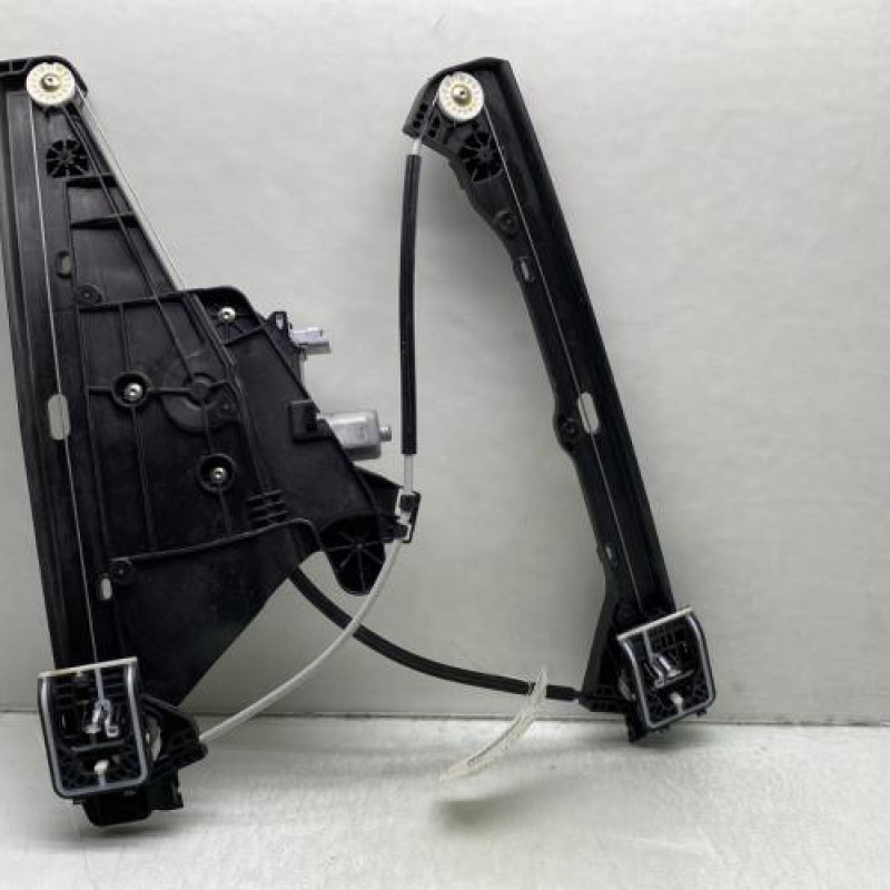 Leve vitre electrique avant droit OPEL CORSA F Photo n°2