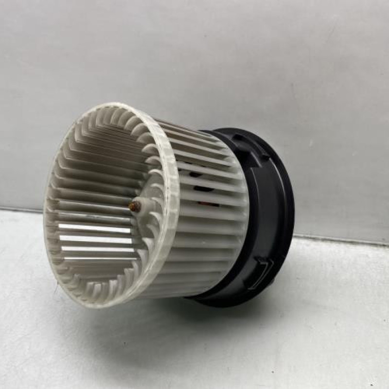 Pulseur d'air OPEL CORSA F Photo n°3