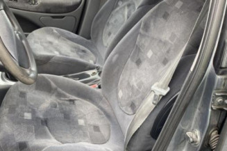 Etrier avant gauche (freinage) CITROEN C5 1