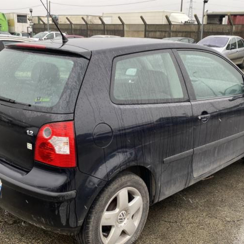 Serrure avant droit VOLKSWAGEN POLO 4 Photo n°7