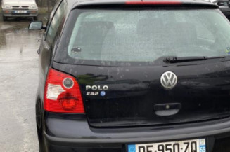 Serrure avant droit VOLKSWAGEN POLO 4