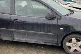 Serrure avant droit VOLKSWAGEN POLO 4