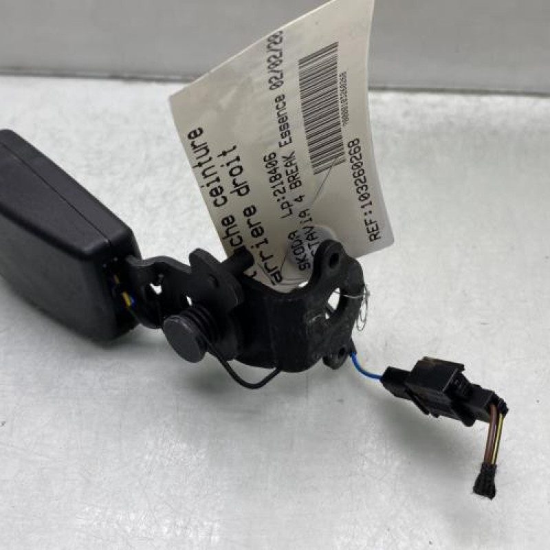 Attache ceinture arriere droit SKODA OCTAVIA 4 Photo n°3
