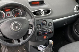 Porte avant gauche RENAULT CLIO 3