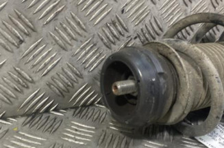 Amortisseur avant droit VOLKSWAGEN POLO 5