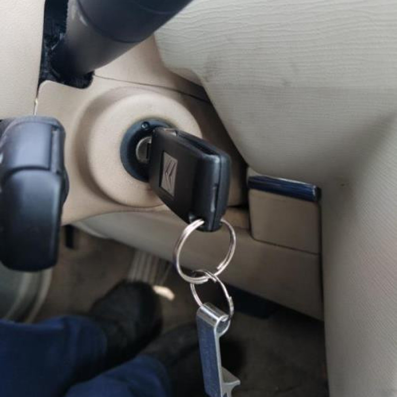 Air bag conducteur CITROEN C6 Photo n°17
