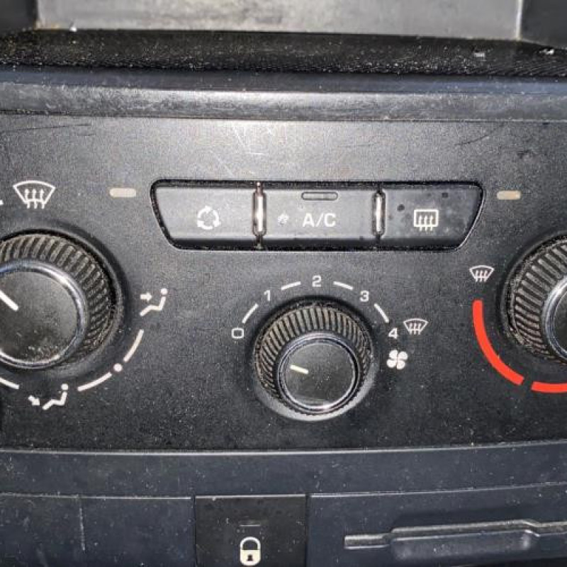 Autoradio d'origine PEUGEOT 207 Photo n°19