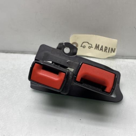 Attache ceinture arriere gauche AUDI A4 3 Photo n°1