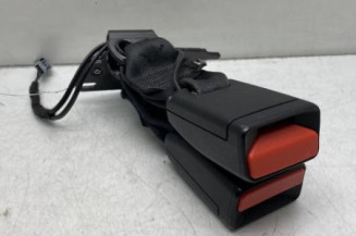 Attache ceinture arriere droit RENAULT CLIO 4 Photo n°1