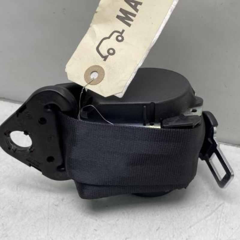 Ceinture arriere centrale RENAULT CLIO 4 Photo n°3