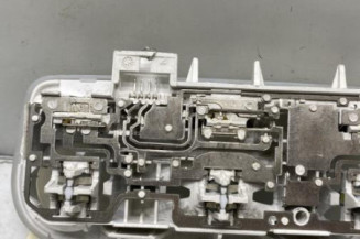 Eclairage de plafonnier RENAULT CLIO 4