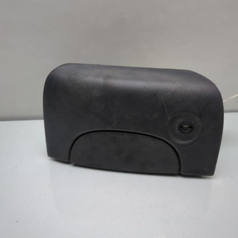 Poignee porte coffre gauche RENAULT KANGOO 1 Photo n°4