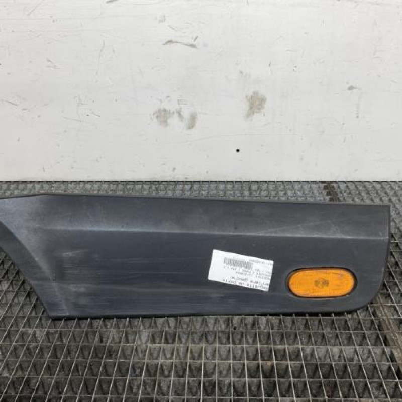 Baguette de porte arriere gauche  MERCEDES SPRINTER 2 Photo n°1