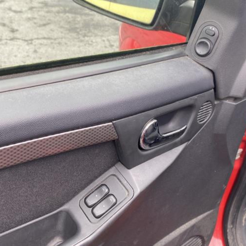Leve vitre electrique avant droit OPEL MERIVA A Photo n°13