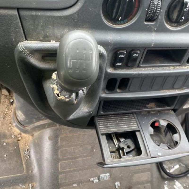 Custode avant gauche (porte) MERCEDES SPRINTER 1 Photo n°19