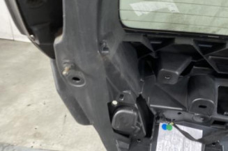 Malle/Hayon arriere PEUGEOT 308 2