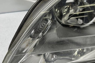 Optique avant principal gauche (feux)(phare) FORD FOCUS 2