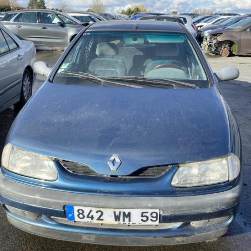 Feu arriere principal gauche (feux) RENAULT LAGUNA 1 Photo n°16