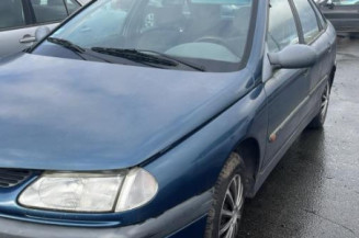 Feu arriere principal gauche (feux) RENAULT LAGUNA 1
