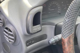 Poignee porte avant gauche RENAULT LAGUNA 1
