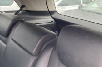 Pare choc arriere MERCEDES CLASSE B 245