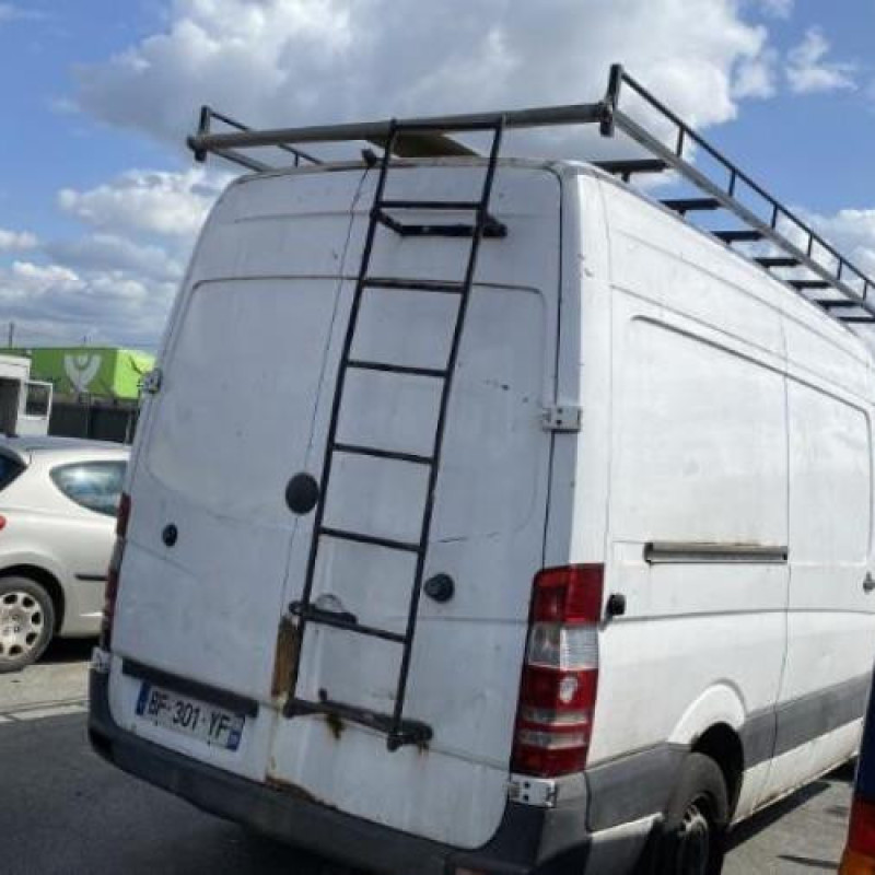 Optique avant principal gauche (feux)(phare) MERCEDES SPRINTER 2 Photo n°16