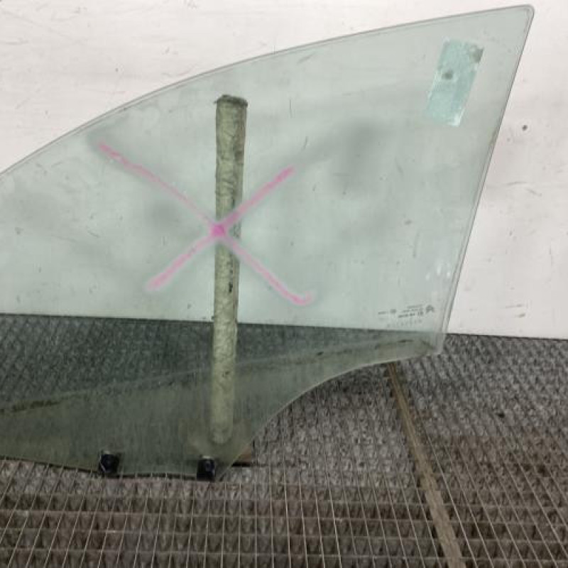 Vitre avant droit CITROEN C4 2 Photo n°4