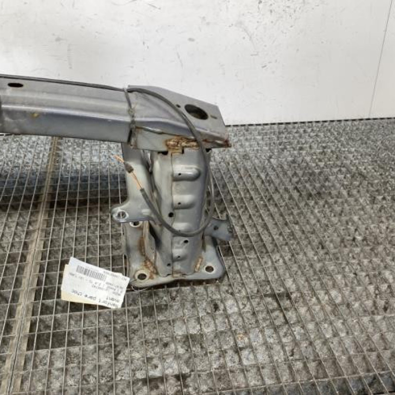 Renfort pare choc avant (traverse) MAZDA 5 1 Photo n°2