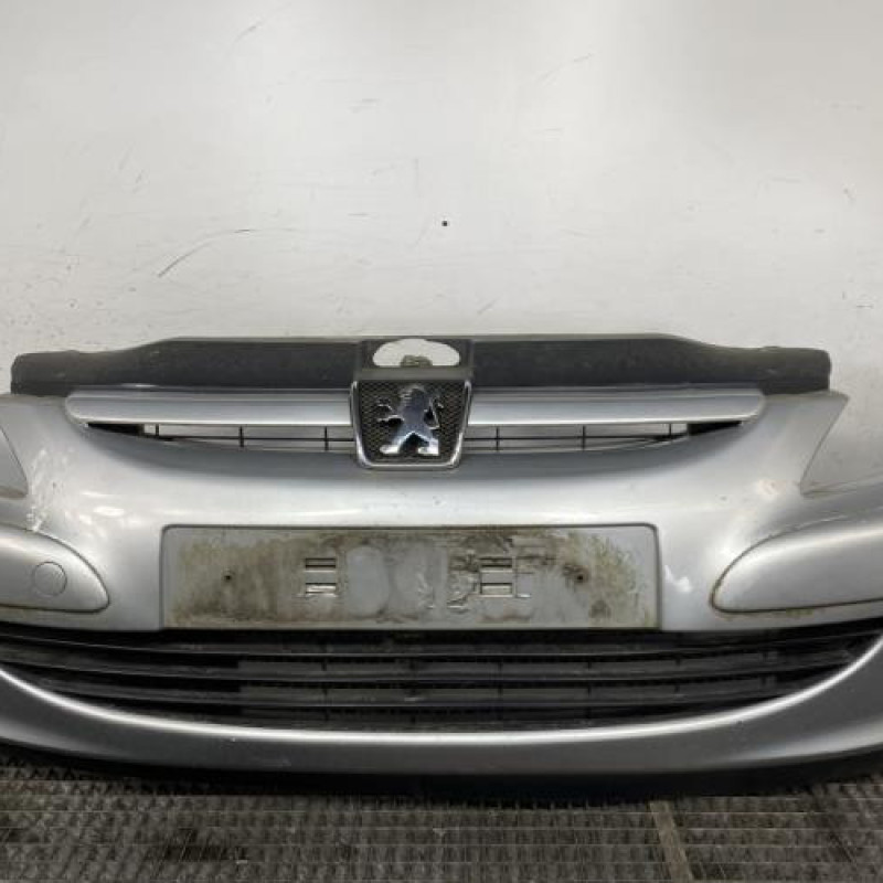Pare choc avant PEUGEOT 307 Photo n°1