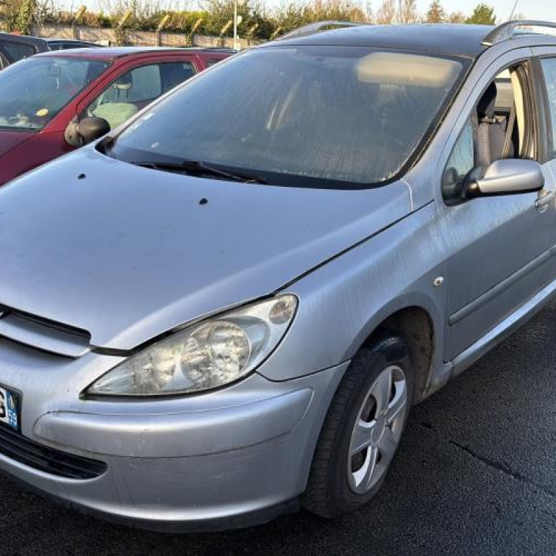 Pare choc avant PEUGEOT 307 Photo n°7