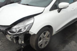 Charniere de porte arriere gauche RENAULT CLIO 4 Photo n°1