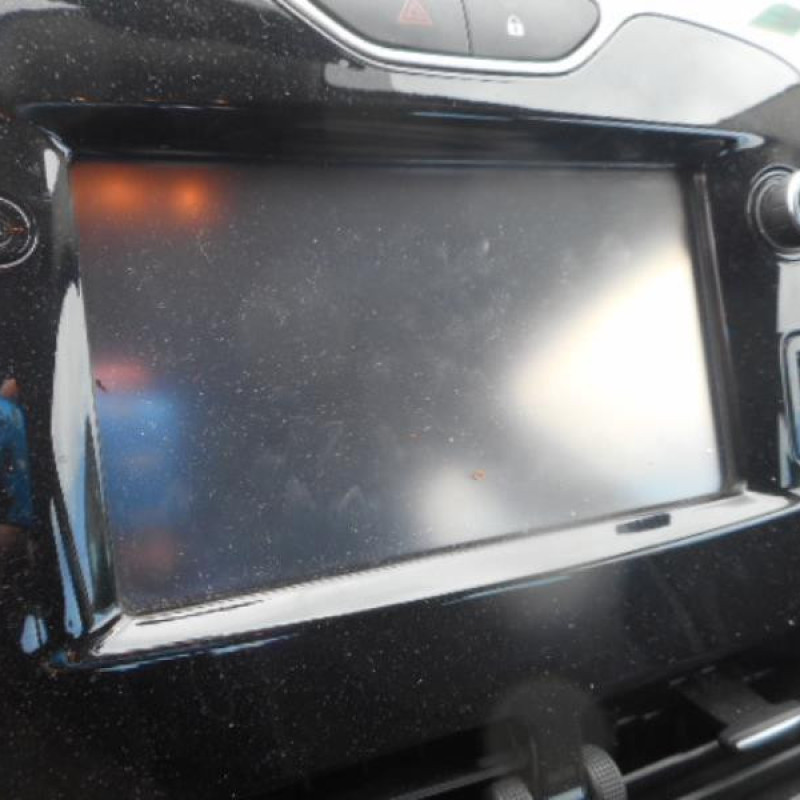 Charniere de porte arriere gauche RENAULT CLIO 4 Photo n°9