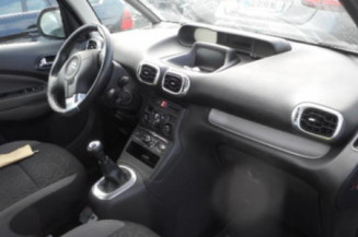 Charniere de porte arriere gauche CITROEN C3 PICASSO