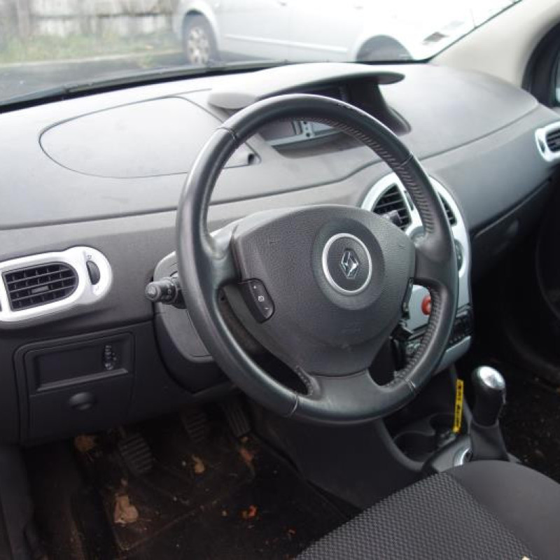 Charniere de capot RENAULT GRAND MODUS Photo n°7
