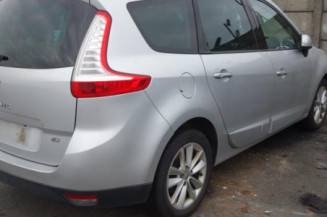Charniere de capot RENAULT GRAND SCENIC 3