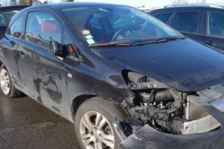 Charniere de capot OPEL CORSA D
