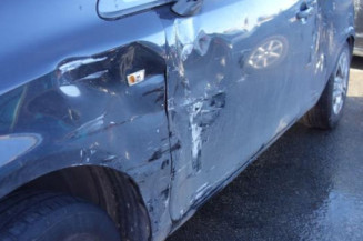 Charniere de capot OPEL CORSA D
