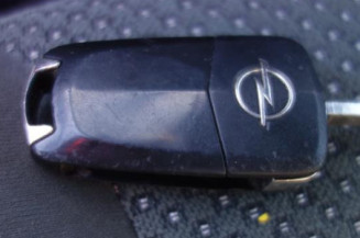 Charniere de capot OPEL CORSA D