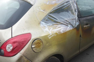 Charniere de capot OPEL CORSA D