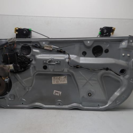 Leve vitre electrique avant droit VOLKSWAGEN POLO 4 Photo n°1
