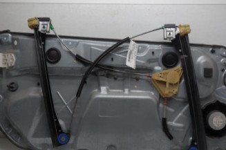 Leve vitre electrique avant droit VOLKSWAGEN POLO 4