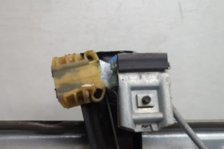 Leve vitre electrique avant droit VOLKSWAGEN POLO 4