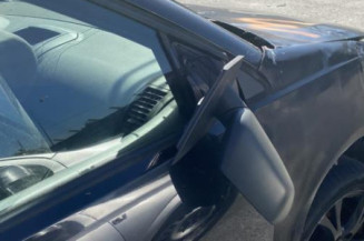 Leve vitre electrique avant droit VOLKSWAGEN POLO 4