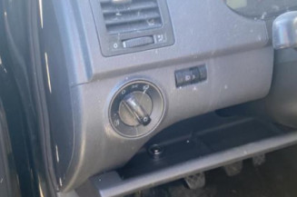 Leve vitre electrique avant droit VOLKSWAGEN POLO 4