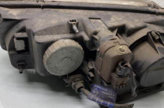 Optique avant principal droit (feux)(phare) RENAULT SAFRANE