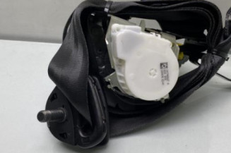Pretensionneur de ceinture avant gauche FORD FIESTA 6