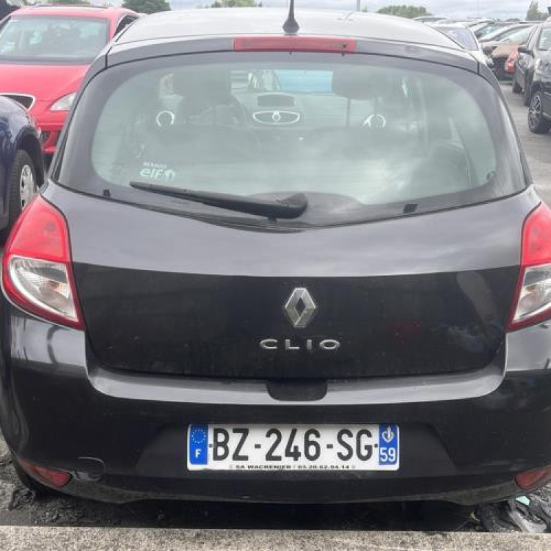 Aile avant droit RENAULT CLIO 3 Photo n°20