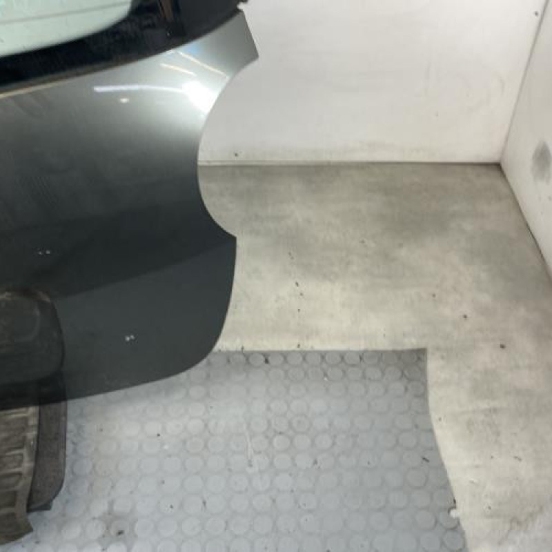 Malle/Hayon arriere RENAULT MODUS Photo n°5